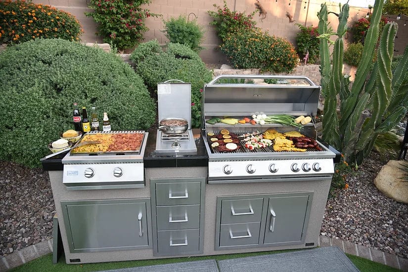 The Difference Between Outdoor Cooking Devices: Grills, BBQs, Smokers, Pellet Stoves, and Griddles - Escape Urban Life