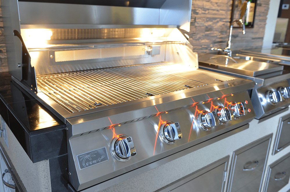 Kokomo Grills - 32” Professional Built in 4 Burner Gas Grill - 72,000 BTUs - Escape Urban Life