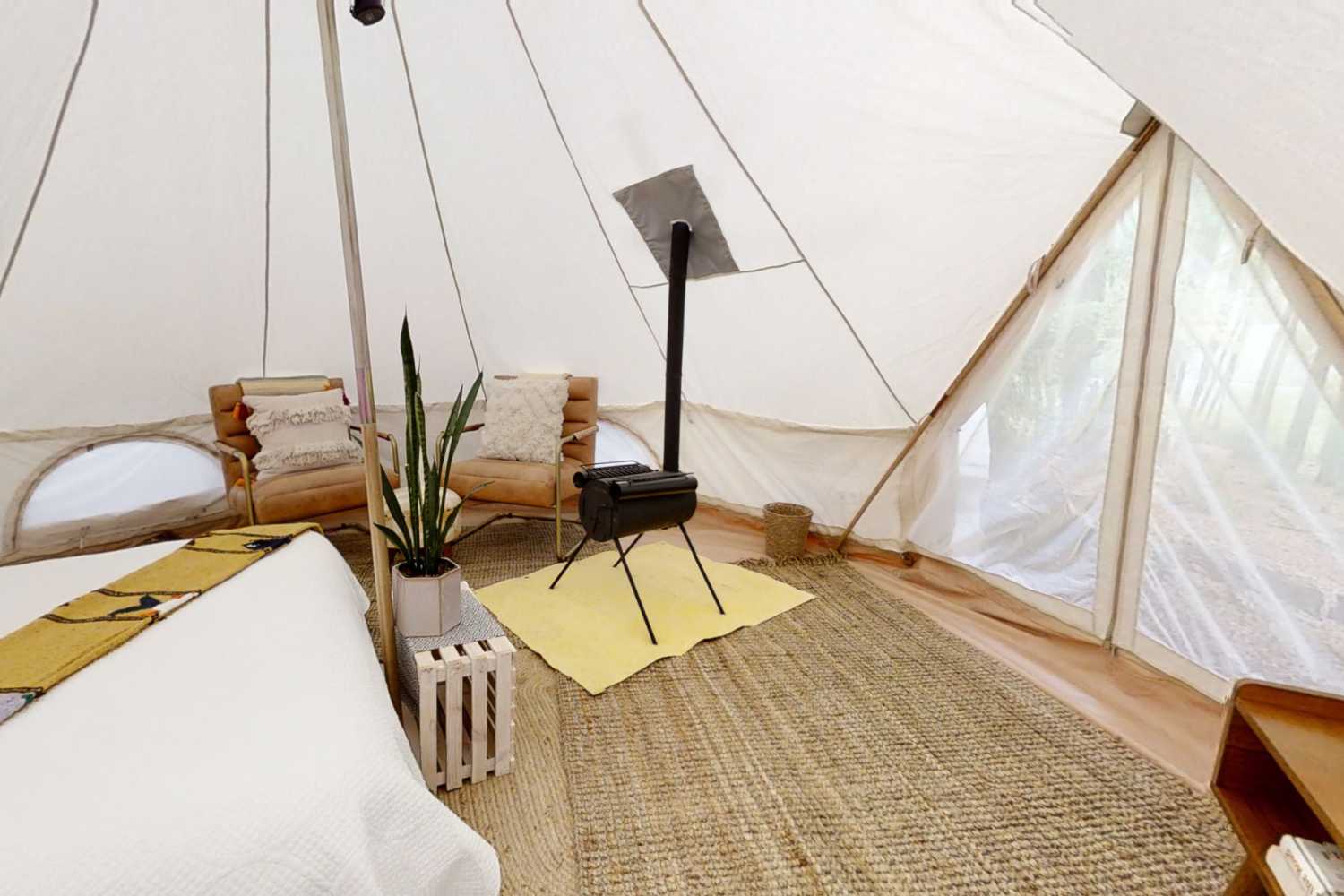 Life inTents Fernweh™ 360 View Canvas Bell Tent 16' (5 Meters) - Escape Urban Life